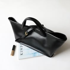 Free U.S. shipping. Style: Commuting , color:Black, suite for season：Spring, Summer, Autumn, Winter ，Anniversary, Going out, Hanging out, Material Genuine Leather, Black Leather Shoulder Tote Handbag Vintage Bags Black Bags With Hasp Closure For Shopping, Black Satchel With Hasp Closure For Shopping, Black Bag With Hasp Closure For Shopping, Black Shoulder Bag With Hasp Closure For Shopping, Modern Satchel With Hasp Closure For Shopping, Black Box Bag With Hasp Closure For Shopping, Tote Box Bag With Hasp Closure For Shopping, Shopping Tote Box Bag With Hasp Closure, Shopping Bucket Bag With Hasp Closure