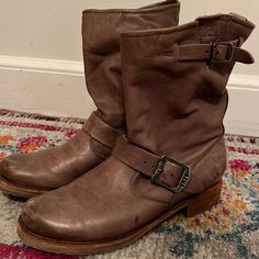 Frye Slouchy Veronica Booties In Soft Brown Leather. Excellent Condition. Rustic Leather Footbed Ankle Moto Boots, Rustic Leather Ankle Moto Boots, Rustic Moto Boots With Leather Sole For Fall, Rustic Moto Boots With Leather Lining For Fall, Frye Veronica, Soft Brown, Frye Shoes, Leather Ankle Boots, Bootie Boots