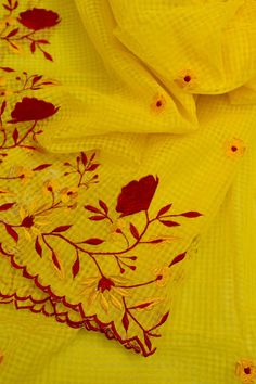 KJB-10240845 Saree With Embroidery Work, Checks Saree, Scallop Border, Border Fabric, Marigold Yellow, Yellow Saree, Color Techniques, Embroidery Work, Blouse Piece