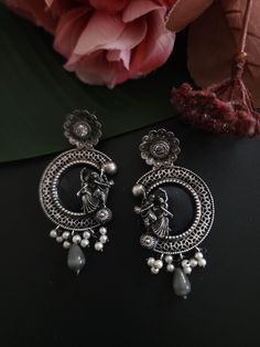 This beautiful earrings are handcrafted by our indian artisian. It has been made by brass and hand polished to make it look outstanding. 3 inches long Trending Silver Earrings, Jhumka Oxidised Earrings, Navratri Jewellery Oxidised, Jhumka Earrings Aesthetic, Indian Earrings Aesthetic, Oxidised Jewellery Earrings, Silver Earrings Indian, Oxidised Jhumka, Jhumka Set