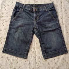 Nwot David Kahn Womens Jean Shorts Bermuda Shorts Dark Blue Jean 5 Pockets Zipper Fly Size 26 Refer To Photos Ask Any Questions I Love Offers David Kahn Jeans, Womens Jean Shorts, Jean Trends, Jeans For Short Women, Dark Blue Jeans, Medium Wash Jeans, Dark Wash Denim, Dark Wash Jeans, Black Denim Shorts