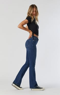 MOLLY BOOTCUT IN INDIGO SUPERSOFT - Mavi Jeans Hip Womens Fashion, Mini Bootcut Jeans Outfit, High Waist Bootcut Jeans, Bootcut Jeans Outfit 2023, Clothes 90s Style Women, Cotton Jeans, Jeans Outfit Black, Autumn Jeans, Bootcut Jeans With Heels