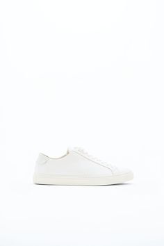 Classic White High-top Sneakers With Textured Sole, Custom Sneakers With Vulcanized Sole And Plain Toe, White Custom Sneakers With Round Toe For Everyday, White Custom Sneakers For Everyday Use, Custom White Sneakers With Round Toe For Everyday, Everyday White Vulcanized Sole Sneakers, White Vulcanized Sole Sneakers For Everyday, Everyday White Custom Sneakers With Vulcanized Sole, Everyday Custom White Sneakers With Vulcanized Sole