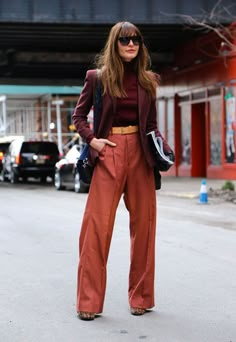 Deep Autumn, Double Denim, Dion Lee, Brown Pants, 가을 패션, Inspiration Mode, Looks Style, Mode Inspiration, Street Style Outfit