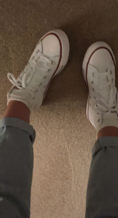 Aesthetic White Converse, Aesthetic Pictures Converse, Fake Snap Converse, Aesthetic Red Converse, White Converse Red Heart, Hippie Shoes, Style Tutorial, Hijab Style Tutorial, White Converse