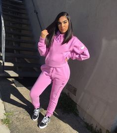 Moneyymakinmariya uploaded by Ariel on We Heart It Champion Sweatsuit, Jogger Outfit, Jogging Outfit, Baggy Pants, Casual Sets, Aaliyah