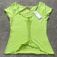 Nwt Neon Green Medium Top Size Medium From Urban Outfitters! Green Y2k Summer Tops, Green Y2k Style Summer Top, Green Casual T-shirt By Urban Outfitters, Green Summer Y2k Tops, Casual Green T-shirt By Urban Outfitters, Urban Outfitters Green Casual T-shirt, Spring Beach T-shirt With Stretch, Stretch T-shirt For Beach In Spring, Stretch T-shirt For Beach Spring