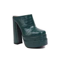 Introducing our new green mule heels! These unique shoes are perfect for any occasion. whether you're dressing up for a night out or keeping it casual for a day at the office. With a block heel and platform design. these shoes are both stylish and comfortable. Plus. the green color is perfect for adding a pop of color to any outfit. Upper: Microfiber Lining: Leather Outsole: Rubber Toe: Closed Toe Closure: Slip on Heel: 14.5cm/5.7'' Shaft: 5cm/2'' Color: Gold. Silver. Pink. Green. Beige is_handm Block Heel Mules, Mule Heels, Platform Design, High Heeled Sandals, Zipper Heels, Women Heels, Square Toe Heels, Unique Shoes, Mule Sandals