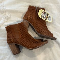 New With Tags, Never Been Worn. Size 7, Not Made For Wide Feet. Fall Open Toe Boots With Reinforced Heel, Casual Ankle Booties For Spring, Spring Leather Ankle Booties, Spring Ankle Boot Leather Booties, Trendy Leather Spring Booties, Spring Ankle Booties With Stacked Heel, Leather Ankle Booties For Spring, Brown Block Heel Boots For Spring, Chic Open Toe Booties For Fall