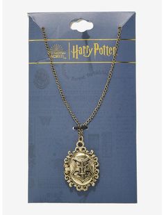 Harry Potter Cedric Diggory Locket Necklace | Hot Topic Harry Potter Locket, Harry Potter Cedric Diggory, Hogwarts Decor, Harry Potter Christmas Gifts, Harry Potter Pop, Harry Potter Merch, Fandom Jewelry, Harry Potter Draco, Dream Wishlist