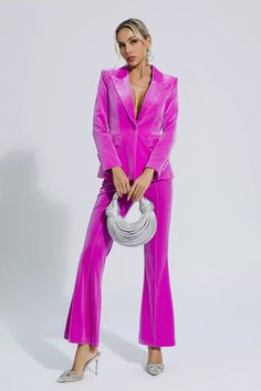 Tailored Structured Party Blazer, Tailored Structured Blazer For Party, Structured Fitted Pantsuit For Party, Chic Single Button Blazer For Night Out, Chic Structured Party Suits, Trendy Tailored Blazer For Formal Occasions, Trendy Fitted Blazer With Notch Lapel, Chic Fitted Pantsuit With Lapel Collar, Fitted Pink Blazer For A Night Out