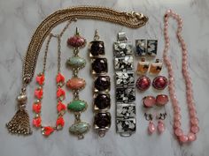 MIXED LOT OF MID-CENTURY LUCITE RHINESTONE BRACELETS EARRINGS & NECKLACES Costume Jewelry With Jewels, Party Jewelry With Unique Metal Variations, Costume Jewelry Gift With Jewels, Bohemian Style Jewelry With Unique Variations For Party, Unique Dangle Jewelry For Party, Bohemian Party Jewelry With Unique Variations, Bohemian Style Party Jewelry With Unique Variations, Costume Jewelry Gift, Vintage Dangle Earrings For Jewelry Making