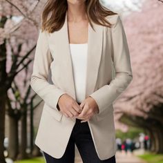 This Polished Blazer Is Designed In A Lightweight Linen Blend For Desk-To-Dinner Appeal * Excellent Condition - Never Worn * Fully Lined * See Photos For Details & Measurements * Smoke Free Home * Bundle To Save: Automatic 15% Off At Checkout With 2+ Items And Only 1 Shipping Fee Herringbone Jacket, Peplum Blazer, Suede Blazer, Taylor White, Blazer And Skirt, Black Tweed, Cotton Blazer, Tailored Blazer, Plaid Blazer