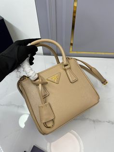 Size: 20cm*15cm*9.5cm It comes with Dust box, Care manual, Tag, and Paper bag. Prada Bags, New Handbags, Prada Bag, Contact Us, Paper Bag, Clutch Bag, Prada, Thing 1, Things To Come