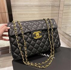 New Chanel woman handbag great for any occasion Brands Bags, Woman Shoulder, Woman Handbag, Brands Fashion, Birkin 25, Gold Ounce, Am Pm, Handbag Wallet, Wallet Accessories