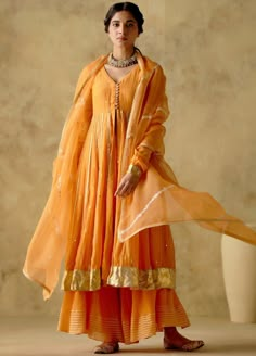 Tangerine Embellished Silk Anarkali Sharara Set Varun Chhabra - Fabilicious Fashion Orange Anarkali Suits, Orange Anarkali, Sharara Designs, Indian Suit, Indian Wedding Gowns, Silk Anarkali, Anarkali Dress Pattern, Latest Dress Design, Vacuum Storage