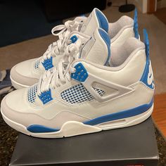 Size 11 Never Worn 10/Condition Sporty Air Jordan 4 High-top With Translucent Outsole, Air Jordan 4 Low-top Sports Shoes With Translucent Outsole, Air Jordan 4 Low-top With Translucent Outsole For Sports, Sporty Air Jordan 4 Low-top With Translucent Outsole, Low-top Air Jordan 4 With Translucent Outsole For Sports, Sporty Low-top Air Jordan 4 With Translucent Outsole, Air Jordan 4 High-top With Abzorb Midsole, Air Jordan 4 White High-tops With Cushioned Footbed, Sporty Blue Air Jordan 4 Breathable