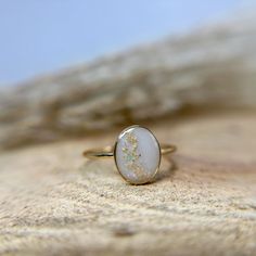 Oval Bezel Ring Setting, Breastmilk ring, Resin Memory Jewelry, Ash Ring, Sterling Silver, Plated, Solid 10k 14K 18K Gold DIY Ring, Breastmilk Jewelry Product Specifications * We offer 4x6, 6x8 & 8x10 bezel sizes  * Metal: 925 Sterling Silver, Plated, 10K, 14k or 18k solid gold or platinum * Color: yellow gold, rose gold & white gold * Side stone: cubic zirconia, can be updated to moissanite, gemstones or diamonds. * Elegant gift ready jewelry box * If you see a stone or ring size not listed here, please contact us. * Please allow 10-14 days for producing since every piece of our jewelry is custom handmade. If you want to add engraving to your piece, please place your order here:https://www.etsy.com/listing/1652763879/solid-gold-engraving-customization. All US orders will be shipped via US Oval Bezel Ring, Ash Ring, Memory Jewelry, Breastmilk Ring, Ring Resin, Ashes Ring, Breastmilk Jewelry, Diy Ring, Ashes Jewelry