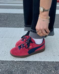 🤍 Cute Shoes Outfits, Puma Palermo Outfit, Shoe Inspo Aesthetic, Red Puma Shoes, Red Shoes Outfit, Puma Palermo, Club Red, Shoes Puma