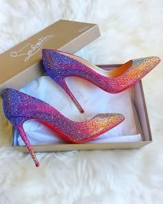 Bling bling... . . #christianlouboutin #pigallefollies #pigalle #louboutin #louboutinpigalle #loubilove #louboutins #louboutinshoes… Stiletto Heels, Fashion Blog, Christian Louboutin, Pumps, Heels