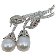 Two Tulips on branch In White Gold 102 Brilliant-cut Diamonds 1.02k 2 Australian Pearls 18k gold 9.47gr Diamonds And Pearls, Brilliant Cut Diamond, White Gold Diamonds, Tulips, Gold Diamond, Diamond Cuts, Ram, 18k Gold, White Gold