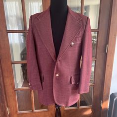 "Vintage 1970's Continental Club Single Stitch Sport Coat Men's Blazer/Jacket.  Retro cool Nice clean vintage shape  Single stitching  Union vintage label  No size tag but measures as a 42R Large  Please use measurements as your guide  32\" Collar to Bottom Length  21\" Armpit to Armpit  24\" Sleeves 17.5\" Across the Shoulders" Vintage Tweed Jacket With Lapel Collar For Fall, Fall Vintage Tweed Jacket With Lapel Collar, Vintage Wool Sport Coat With Welt Pockets, Vintage Wool Sport Coat With Lapel Collar, Retro Single Breasted Tweed Jacket, Vintage Single Breasted Tweed Jacket For Tailoring, Tailored Vintage Tweed Jacket, Vintage Blazer With Patch Pockets And Lapel Collar, Vintage Workwear Blazer With Patch Pockets