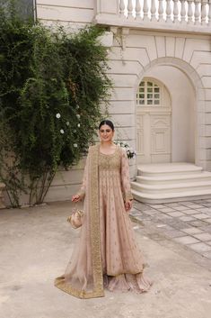 Fauzeen Bridal | Aghanoor Bridal Organza Bridal Lehenga, Brocade Dupatta, Bride Maids, Asian Bridal Wear, Wedding Fits, Organza Bridal, Princess Clothes, Chic Prom Dresses, Desi Outfits