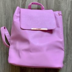 Brand New Pink Backpack With Rose Gold Details Pink Backpack Bags For Spring, Chic Pink Backpack With Adjustable Strap, Pink Backpack For Everyday Use In Spring, Pink Backpack For Spring, Pink Spring Backpack, Pink Standard Backpack For Spring, Casual Pink Backpack For Spring, Pink Backpack For Everyday Spring Use, Pink Everyday Backpack For Spring