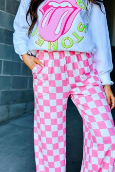 White and Pink Checked Comfy Wide Leg Pants | Checkmate Pants – Mindy Mae's Market Long Sleeve Shirt Outfits, Pink And White Checkered, Trendy Outfit Inspo, Modesty Outfits, Checkered Print, She Is Clothed, Cute Comfy Outfits, Date Outfits, Retro Outfits