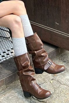 Knee Height Boots, Winter Boots Aesthetic, Fall Brown Boots, Boots Reference, Flat Boots For Women, Brown Fall Boots, Sandal Boots, Autumn Shoes, Rider Boots