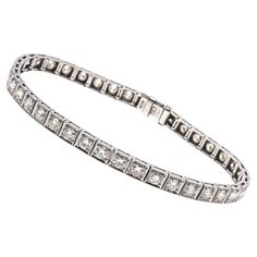 Art Deco Platinum Tennis Bracelet With Diamond Accents, Art Deco Brilliant Cut Diamond Bracelet For Anniversary, Vintage Platinum Diamond Bracelet, Art Deco Diamond Cut Platinum Bracelet, Luxury Vintage Brilliant Cut Bracelets, Bracelet Tennis, Lorde, European Cut Diamonds, Tennis Bracelet