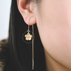 ★ High quality flower charms, 18K real gold plated over brass, lead nickel free ★ Size: 13x11mm, loop size 1.5mm approx. Quantity: 10pcs Color: gold  Material: 18K gold plated brass ❤ More gold plated brass items here: ❤ https://www.etsy.com/shop/Nbeads?search_query=GB ❤ More metal findings(brass, silver, alloy etc.) here: ❤ https://www.etsy.com/shop/Nbeads?section_id=6656259 Gold Plated Flower Shaped Jewelry, Gold-plated Flower Jewelry In Gold, Gold Plated Flower Shaped Jewelry In Gold, Gold Plated Flower Jewelry In Gold Color, Gold Flower Charm Earrings In 14k Gold, Rose Gold Flower Earrings In 14k Gold, 14k Rose Gold Flower Earrings, Delicate Gold Flower Charm Earrings, Gold Flower Earrings With Charm