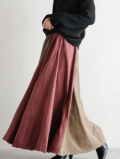 Baggy Solid Skirt For Fall, Solid Color Relaxed Fit Maxi Skirt For Fall, Fall Long Khaki Skirt, Khaki Long Pleated Skirt, Green Pleated Skirt For Fall, Green Solid Color Bottoms For Winter, Baggy Long Skirt For Fall, Green Skirted Skirt For Fall, Green Solid Color Winter Bottoms