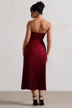 Encapsulate elegance in Bordeaux, our berry midi dress. This dress expertly cut in a premium satin creates a sophisticated feminine silhouette, with a sweetheart neckline and flattering structured corset bodice, the pleated skirt creates a romantic sense of movement. Style Bordeaux with our Hear Me court heels and a sleek bun for a classic look at your next occasion.  Features - Premium satin- Corset bodice- Sweetheart neckline - Strapless- Invisible zip closure - Pleated skirt- Midi length Sizing & Fit Model is 5'6 and wears UK size 8 / US size 4Product Information Designed exclusively by Club L London Unlined with no stretch Premium satin in Berry (100% Polyester) 125cm total length SKU: CL132315037 Structured Corset, Style Midi Dress, Sleek Bun, Court Heels, Black Dress Prom, Satin Corset, Corset Bodice, Party Dress Long Sleeve, Christmas Party Dress