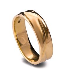 A handmade 18K ring ring combining satin and shiny finish in a natural design This ring is a smart modern wedding ring and is very comfortable to wear daily. Wedding rings are hard to choose, by now I am sure you have seen dozens of rings and maybe you even got the feeling you have seen the same ring with different designers. If you are looking at my wedding ring collection then you probably want more. You want something different that suits your individual sense of aesthetics and you wont settl Modern Wedding Bands With Thick Band, Elegant Wedding Bands With Smooth Bezel, Elegant Wedding Band With Smooth Finish, Modern Wide Band Wedding Ring, Elegant Rings With Tension Setting And Thick Band, Modern Wide Band Ring In 14k Gold For Wedding, Wedding Rings With Smooth Bezel And Thick Band, Modern Wide Band 14k Gold Wedding Ring, Modern 14k Gold Wide Band Wedding Ring