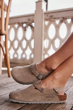 Tokio Birkenstock | Free People Birkenstock Outfit Women, Free People Shoes, Eva Sole, Fall Shoes, Sneakers Men Fashion, Outfit Inspo Fall, Pretty Shoes, Sneaker Heels, Nubuck Leather