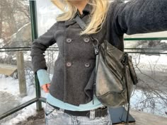 Love Therapy, Winter Street Style, Girly Coquette, Fashion Girly, Couples Love, Lace Shoes, Winter Street, Vintage Leather Bag, Wool Peacoat