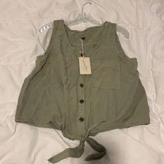 Never Worn, Tags Still Attached. Size: L Casual Green Sleeveless Vest, Sleeveless Casual Crop Top For Day Out, Casual Sleeveless Crop Top For Day Out, Green Sleeveless Crop Top For Spring, Sleeveless Green Crop Top For Spring, Green Sleeveless Top Vest For Summer, Chic Green Summer Vest, Green Summer Vest For Vacation, Green Summer Vacation Vest