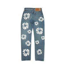 Levi's x Denim Tears 'Cotton Wreath' jeans in a medium blue wash with an all-over white floral painted pattern with copper hardware. Brand = Levi's Size = 27 Condition = 10/10, Brand new Material = Cotton SKU = 23325-10 Cheap Spring Jeans With Letter Print, Denim Tears Jeans, Levis Outfit, Denim Tears, Copper Hardware, Cotton Wreath, Torn Jeans, New Material, Dress Pant