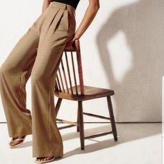 New Without Tag Zara Size Medium Tailored Straight Pants Menswear Style Wide Leg Trousers Dress Pants High-Waisted Pants With Front Pockets. Straight Leg. Front Zip, Metal Hook, And Interior Button Closure. Taupe Brown Tan Camel Beige Casual Khaki Dress Pants For Summer, Khaki Straight Dress Pants For Summer, Summer Khaki Straight Dress Pants, Chic Tailored Brown Wide Leg Pants, Chic Tailored Brown Wide-leg Pants, Summer Business Casual Khaki Pants, Fitted High Waist Wide Leg Khaki Pants, Khaki Wide Leg Dress Pants For Work, Khaki Wide Leg Fitted Dress Pants