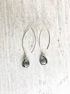 "Silver Drop Earrings. Charcoal Dangle Earrings. Charcoal Jewelry. Bridesmaids Earrings. Wedding Earrings. The stones are glass and measure 17mm. The silver is silver plated brass. The earrings are about 2\" long. Questions? Please don't hesitate to start a convo, we'd love to hear from you! WELCOME! Welcome to Rustic Gem Jewelry! Thank you for visiting our shop. We take custom orders and can often do a similar piece in different colors. We also offer bulk / bridal discounts. If you have any que Drop Earrings Wedding, Bridesmaids Earrings, Wedding Earrings Drop, Gem Jewelry, Earrings Wedding, Silver Drop Earrings, Gems Jewelry, Bridesmaid Earrings, Bridal Earrings