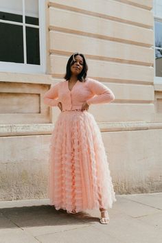 Floral Maxi Skirts, Fancy Maxi Dress, Ankle Skirt, Sequin Skirts, Outfit Modest, Effortlessly Chic Outfits, Stylish Skirts, Getting Dressed, Modest Fashion Outfits