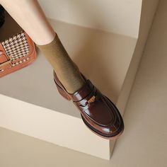 These loafers are designed in a timeless, minimal silhouette, so you'll be sure to wear them often. Made from soft leather, soft bottom that ensure all-day comfort. Wear yours with tailoring and denim alike. Color: Coffee/BlackMaterial: Cow LeatherLining: Genuine LeatherInsole: Cow LeatherSole: RubberHeels: 6 cm/2.36"Weight: 0.43kg Each Shoes (measured size 7.5) Fit: Medium to Wide, Runs Normal.Origin: Made in China Production Time: About 7-10 days (Any exceptional case will email you, Please pa Penny Loafers For Women, Mori Girl Fashion, Oxford Boots, Coffee Black, Color Coffee, Comfort Wear, Western Cowboy Boots, Flat Boots, Penny Loafers