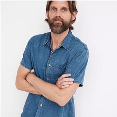 Madewell Indigo Perfect Short Sleeve Shirt. New With Tags. Retails For $72. Sold Out On Their Website. Fitted Dark Wash Short Sleeve Tops, Casual Fitted Medium Wash Shirt, Indigo Denim Short Sleeve Shirt, Indigo Short Sleeve Denim Shirt, Summer Dark Wash Chambray Shirt, Washed Blue Short Sleeve Denim Shirt, Denim Blue Chambray Short Sleeve Tops, Short Sleeve Chambray Tops In Denim Blue, Casual Washed Blue Shirt With Button Closure