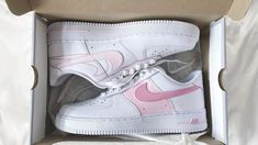 Make a statement in these Baby Pink Shadow Custom Air Force 1s. From the daring baby pink shadow color to the unique custom design, these shoes are a bold choice for anyone ready to take a risk. Step up your style game. Dare to stand out! 💯 🔥 100% genuine, Brand New.👟 Custom sneakers.💫 Every pair is hand-made to order.✨ Best quality waterproof and scratch-proof paints used.✨ 1000+ satisfied customers across various platforms. 🌎Free worldwide shipping,shipping within 5-12 working days🎁 Trea Black Air Force 1, Custom Nike Air Force 1, Custom Nike Air Force, Nike Air Force 1 Shadow, Air Force 1 Shadow, Air Force 1 Custom, Custom Air Force 1, Custom Nike, Pink Men