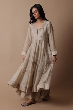 Buy Beige Anarkali Chanderi Silk Embroidery Flower Round Neck Afra Set For Women by Rhua India Online at Aza Fashions. Silk Sharara, White Anarkali, Chanderi Dupatta, Embroidered Anarkali, Traditional Indian Outfits, Embroidered Dupatta, Scallop Trim, Indian Couture, Pattern Embroidery