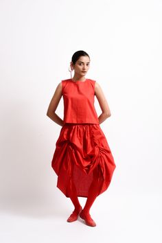 The Nancy Skirt is a chic midi skirt with a mid/low rise, featuring two drawstrings for adjustable ruching at the front upper thighs. Its wide, flattering waistband and invisible side zip ensure a sleek fit, perfect for versatile styling. Skirt With Drawstring, Adjustable Skirt, Mens Outerwear Fashion, Ruched Skirt, Bubble Skirt, Plus Size Skirts, Bosnia And Herzegovina, Outerwear Jackets, Side Zip