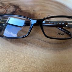 New Without Case Retail $418 Fendi Eyeglasses Please Note The Color Is Brown - The Last 4 Pictures Are Stock Photos To Display Different Views All Of My Items Are Genuine And In Brand New Or Like New Condition. I’m Not A Reseller And Will Reject Low Ball Offers. Vintage Prescription Glasses, Fendi Glasses, Fendi Pink, Fendi Eyewear, Italy Logo, Fendi Vintage, Fendi Sunglasses, Optical Eyewear, Vintage Fendi