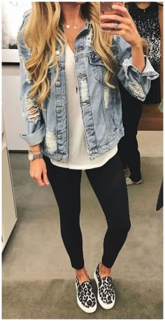 Leggings Outfit Spring, Comfy Jeans Outfit, Casual Chic Spring, Casual Weekend Outfit, Outfit Chic, Winter Leggings, Legging Outfits, Outfit Jeans, Cute Fall Outfits