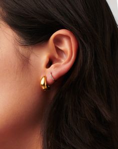 Dome Pave Earring Set 18k Gold Vermeil. Upgrade Your Ear Stack with a Standout Set. Teamed Together, the Classic Pave Huggies and Savi Dome Small Hoops Make a Unique Impact. Save More When Buying Them Together. Worth $244 | Now $209. Savi Dome Small Hoop Earrings: Metal: 18K Recycled Gold Plated Vermeil on Recycled Sterling Silver Dimensions: 11. 88mm X 7. 84mm Weight: 5g Classic Pave Huggies: Metal: 18K Gold Plated Vermeil on Sterling Silver Dimensions: Hoops: 10. 5mm X 1. 3Mm: Inside Diameter: 8mm Stone: Cubic Zirconia Weight: 0. 9g Product Code: Set-E65 Hoop Earrings Chunky, Double Chain Bracelet, Double Chain Necklace, Ear Stack, Mini Hoop Earrings, Small Hoop Earrings, Hoop Earrings Gold, Organic Forms, Earrings Metal